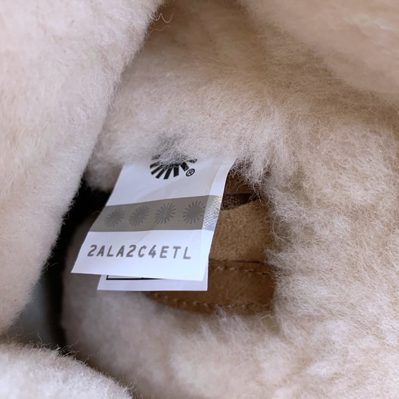 UGG Celvin Chestnut Suede Boots - Picture 7 of 8